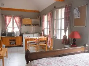 Gite Hôtel chambre d' hôtes et roulottes et du Ternois - Heuchin