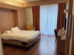 Hotels Kyriad Hotel Tours Centre : photos des chambres
