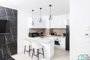 E24 Grand Luxe tout équipé et central