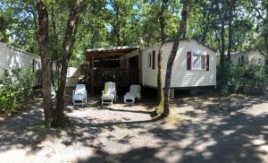 Campings Mobil home Aluna Vacances camping Yelloh Village : photos des chambres