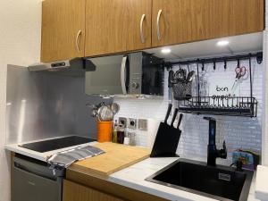 Lovely studio - heart of Menton, near the beach.