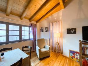 Balkoni Μπαλκόνι