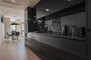 Urban Luxury Apartment, Downtown Porto near Metro