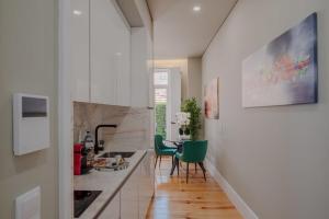 Green Garden Luxury House w AC, Metro & Downtown