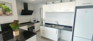 Apartamentos Premium Playa Postiguet 1ª linea