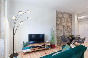 Swimming Pool Luxury House 1