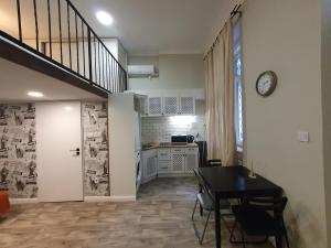 Madam with AC and the central location