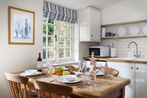 Honey Cottage
