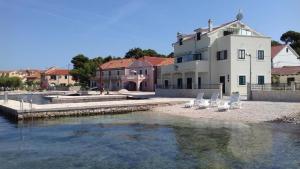 Riva 2