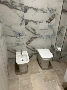 Palmiras Rome Sweet Home