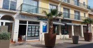 Appartements Spacious apartment with private parking near the beach : photos des chambres