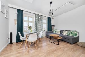 City Centre Pet friendly Apartment by the River by Renters