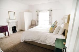 Woodyear House - Cowes