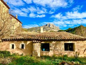 Maison à Aix en provence au pied de la Sainte Victoire