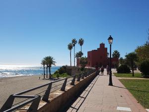 Penthouse lumineux avec piscine - 3hvězdičkové hotely ve městě Torremolinos