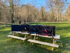 Maisons de vacances Magnifique lodge dans la foret de Fontainebleau : photos des chambres