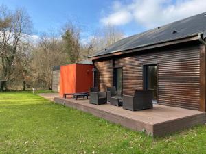 Maisons de vacances Magnifique lodge dans la foret de Fontainebleau : photos des chambres