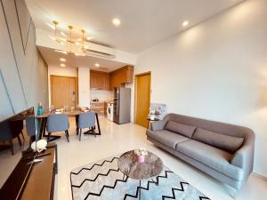 SRT Suites - The Skyline