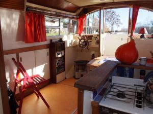Bateaux Penichette Lady Sarah : photos des chambres
