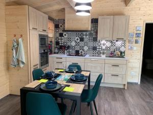 Chalets Maison des Createurs : photos des chambres