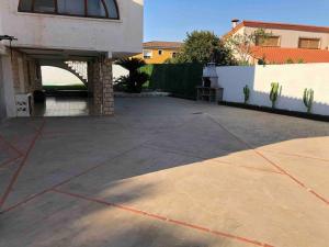 Great apartment in a villa with swimming pool