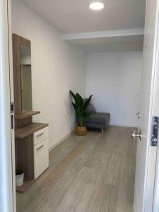 Great apartment in a villa with swimming pool