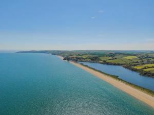 14 At The Beach, Torcross