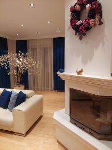 Villa pod Szczeblem Dom dla 12 osób z kominkiem balią jacuzzi