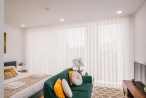 Chimney Luxury House with AC