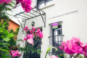 Maisons d'hotes LA MAISON d'HORTENSE, maison de charme et de caractere : photos des chambres