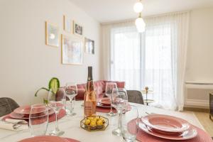 Designer apartment FREE GARAGE PARKING