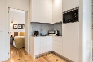 Oporto Swimming Pool House