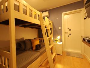 Giường Tầng (Bunk Bed)