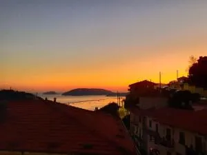 La Terrazza sul Golfo dei Poeti con vista mare - Pitelli