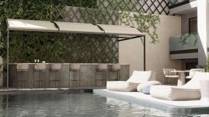 Enorme Epavli Boutique