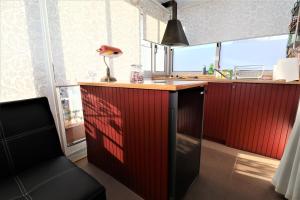 Stunning view private terrace studio @Panormou Metro.