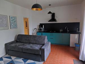 gîte 2 à 4 personnes - SPA, Sauna, piscine chauffée à partager