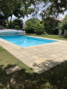 gîte 2 à 4 personnes (SPA, Sauna, piscine chauffée)