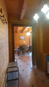 Chalets Ravissant chalet en madrier : photos des chambres