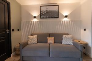 Appartements MC Tourisme - Splendide & cosy appartement avec piscine, tennis & parking : photos des chambres