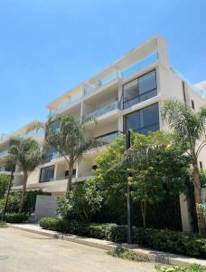 2 Bedroom+Garden, Lakes near AUC