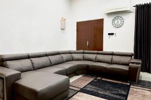 Bandar Melaka Family Bungalow Private Pool BBQ WiFi Netflix