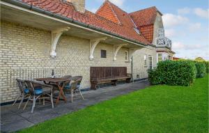 4 Bedroom Stunning Home In Torrig L