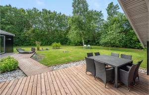 Amazing Home In Oksbøl With Sauna