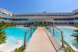 Rivoltella Apt With Pool 600m From Lake - Happy Rentals