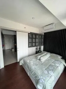 Apartment Breeze Bintaro, Tangerang Selatan - Mencil