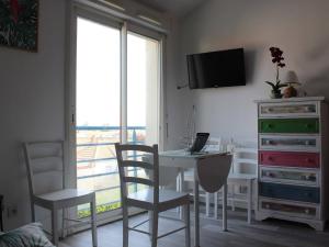 Appartements Appartement Chatelaillon-Plage, 1 piece, 4 personnes - FR-1-246-516 : photos des chambres