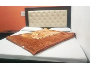 Hotel K.P Residency, Matli - Dharāsu