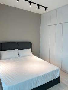 Atria SOFO Suites By Stay In