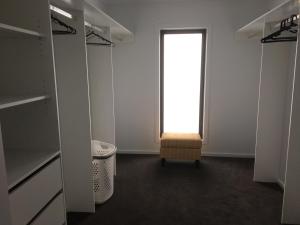 714 train to the beach